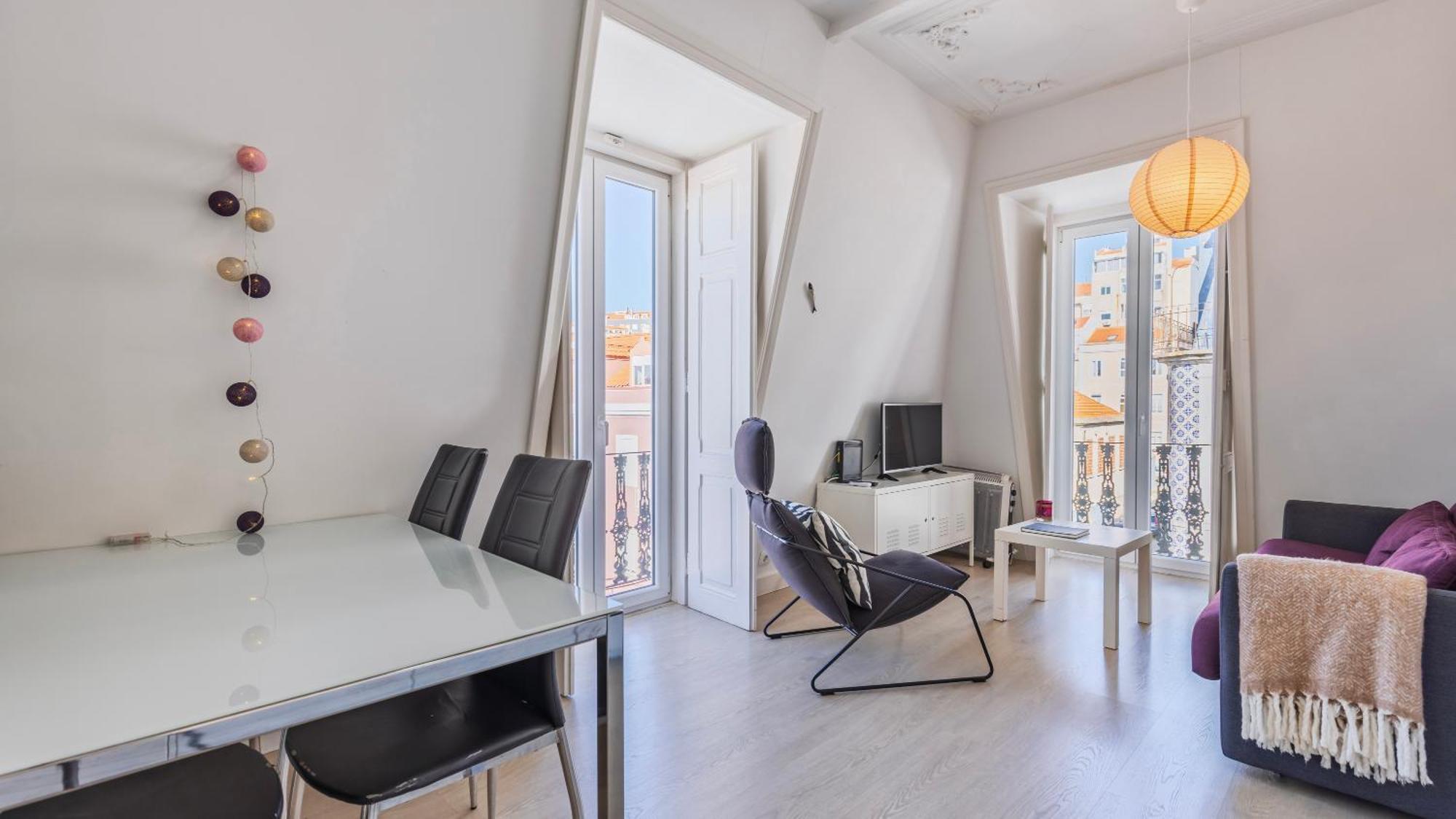 ליסבון Classic Topfloor Apartment By Lovelystay מראה חיצוני תמונה