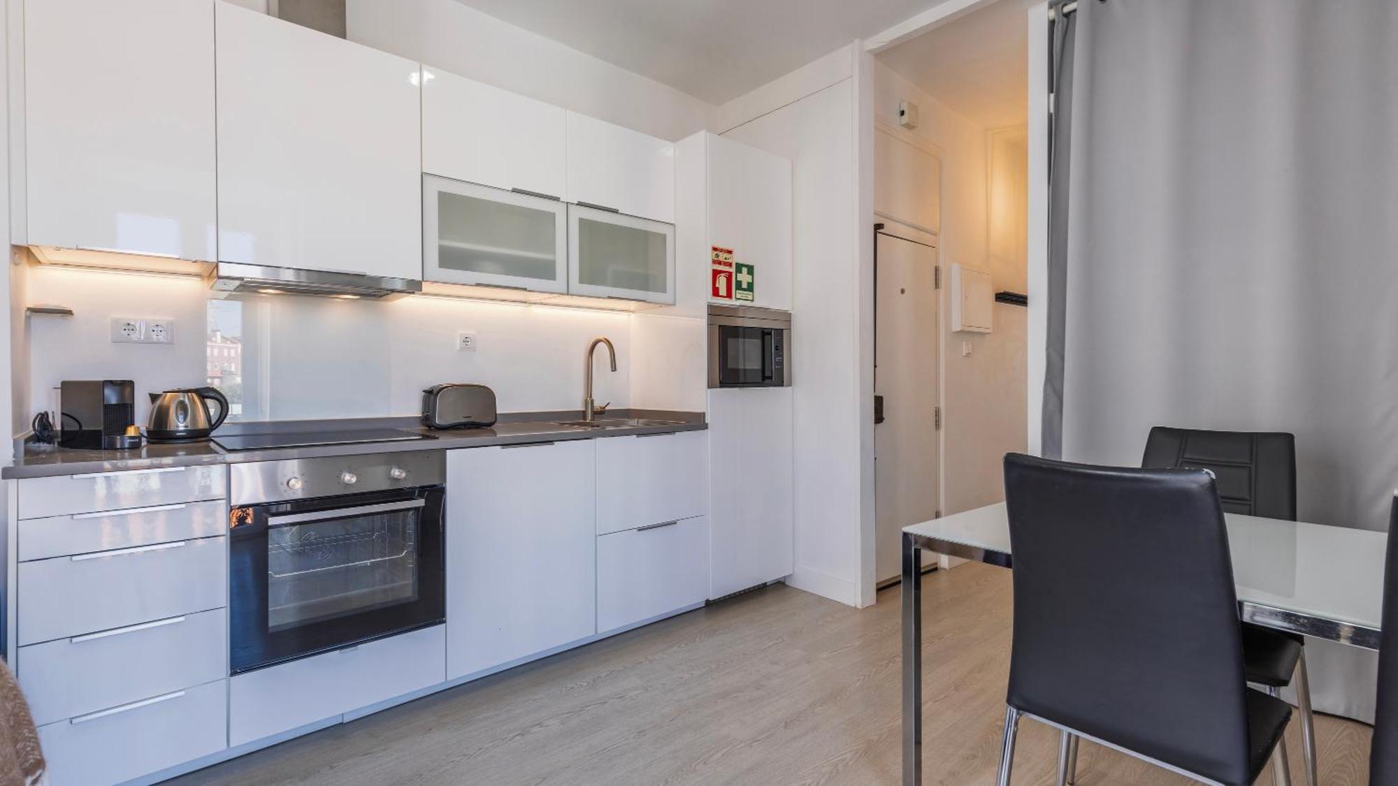ליסבון Classic Topfloor Apartment By Lovelystay מראה חיצוני תמונה