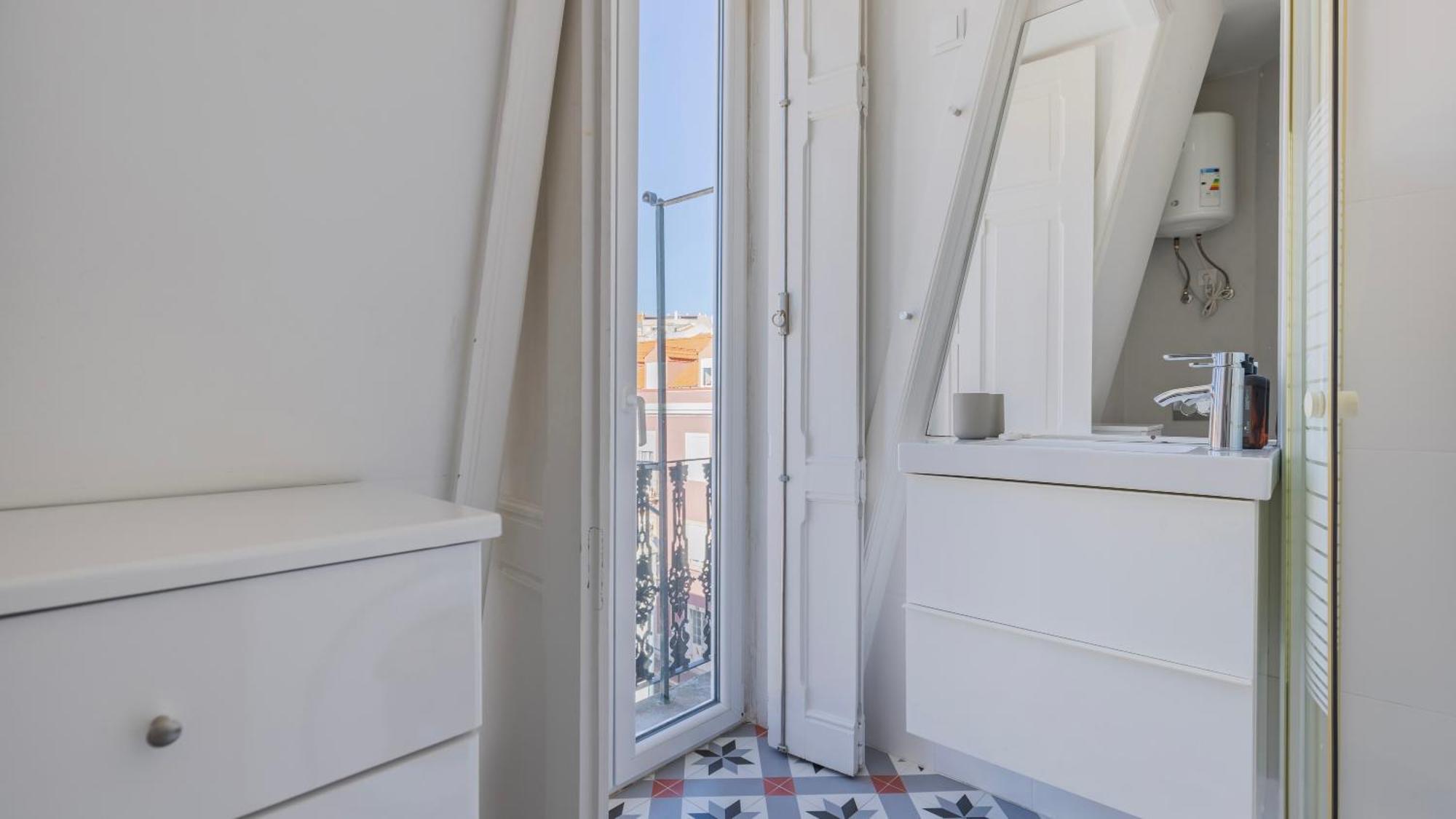 ליסבון Classic Topfloor Apartment By Lovelystay מראה חיצוני תמונה
